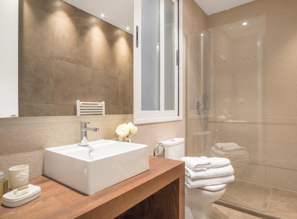 Experience The Best Of Madrid! Gran Via Apartment For 6, Comfort And Style In The Heart Of Chueca III المظهر الخارجي الصورة
